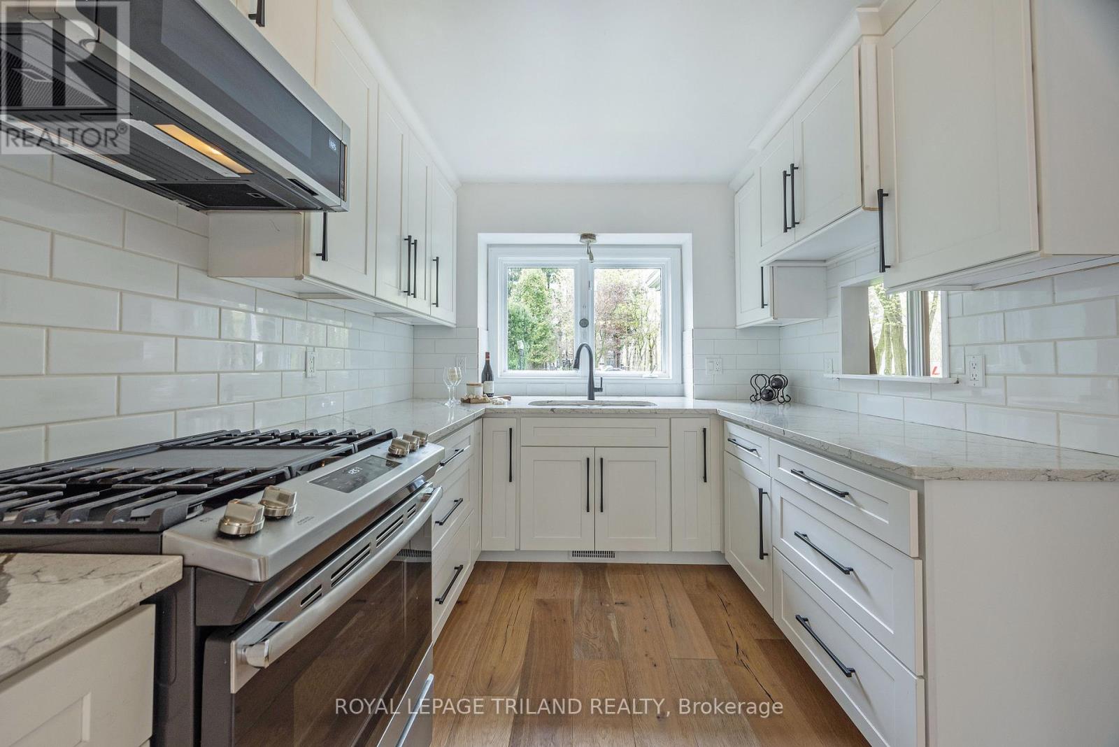 37412 Lake Line, Southwold, Ontario  N5L 1J1 - Photo 12 - X12129732