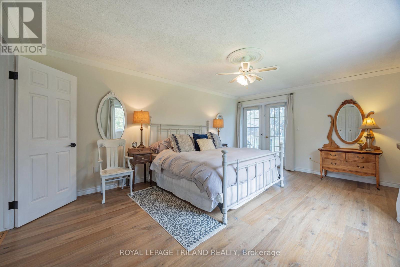 37412 Lake Line, Southwold, Ontario  N5L 1J1 - Photo 18 - X12129732