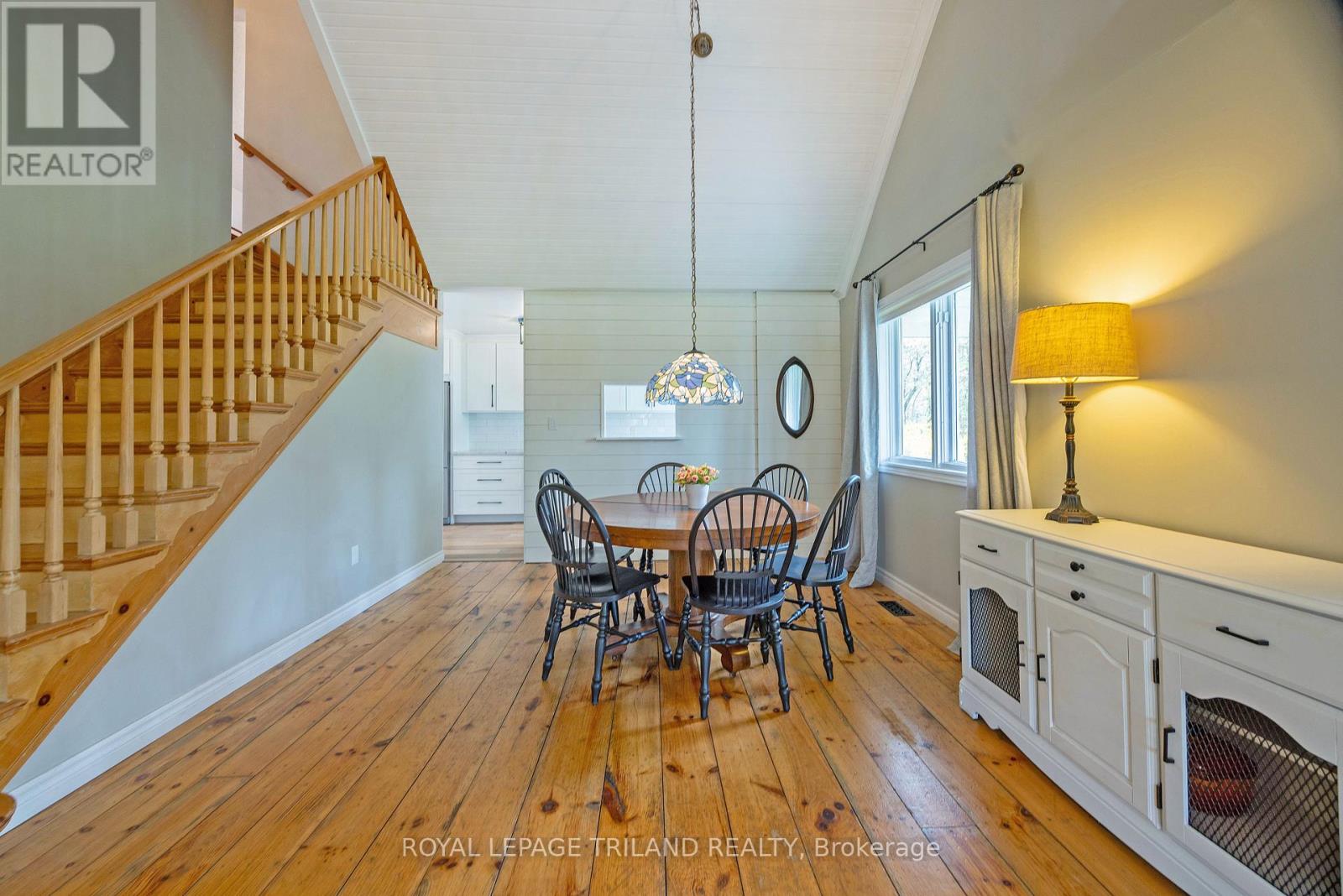 37412 Lake Line, Southwold, Ontario  N5L 1J1 - Photo 8 - X12129732