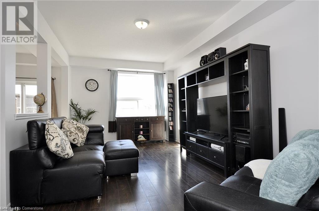 Property at 100 CHESTER Drive Unit# 17 image 4