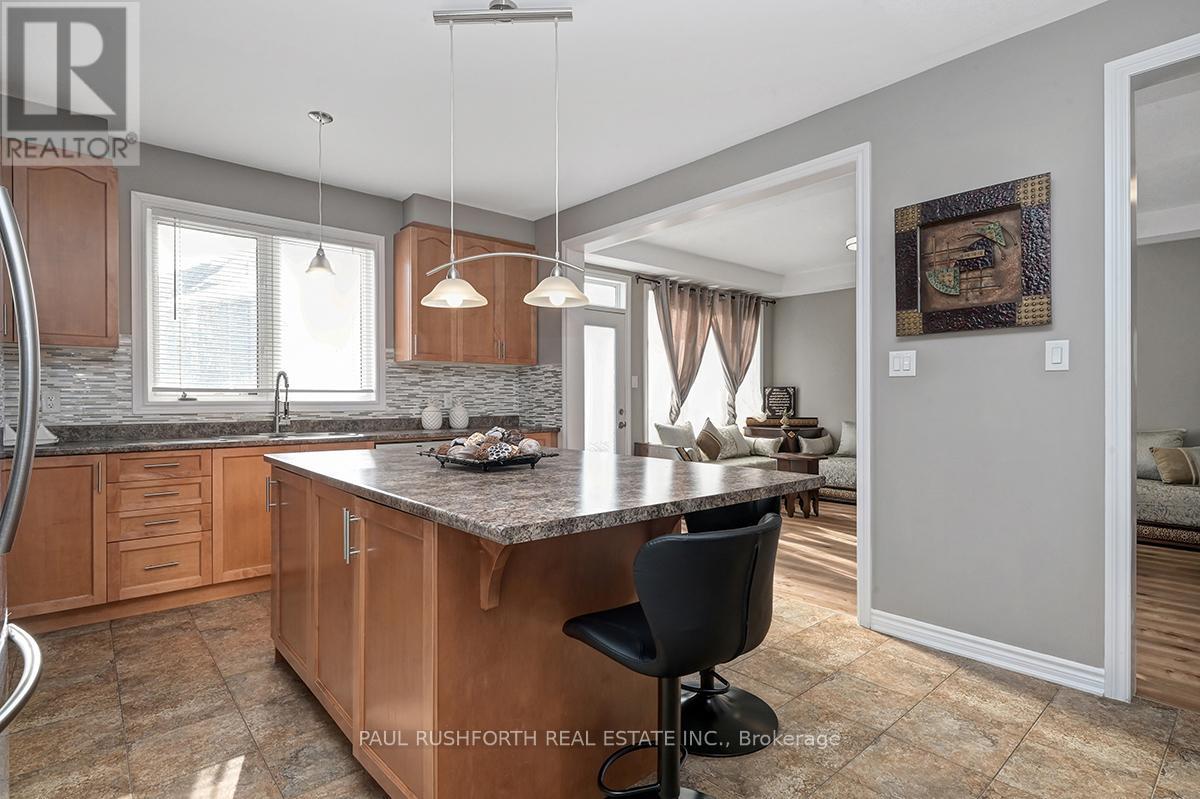 609 Dundonald Drive, Ottawa, Ontario  K2J 5Y8 - Photo 10 - X12085517