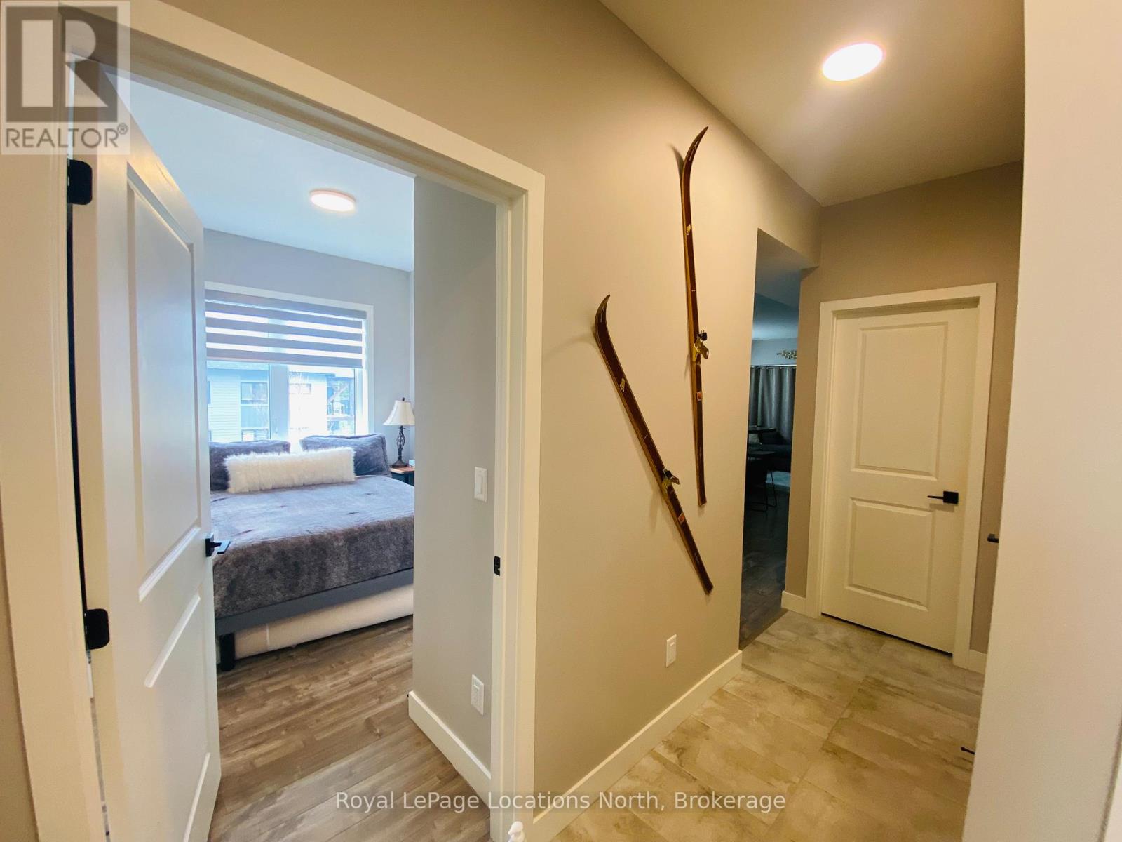 207 - 11 Beausoleil Lane, Blue Mountains, Ontario  L9Y 0Y5 - Photo 15 - X12129730