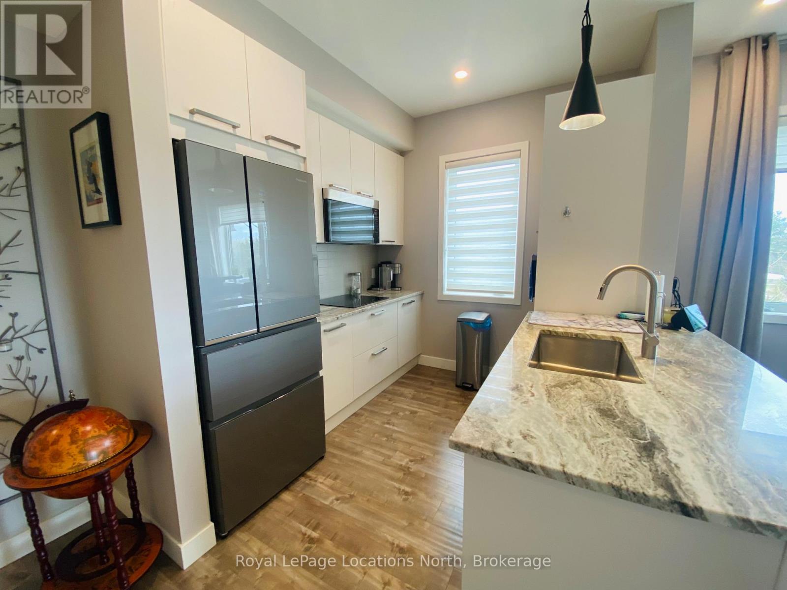 207 - 11 Beausoleil Lane, Blue Mountains, Ontario  L9Y 0Y5 - Photo 19 - X12129730