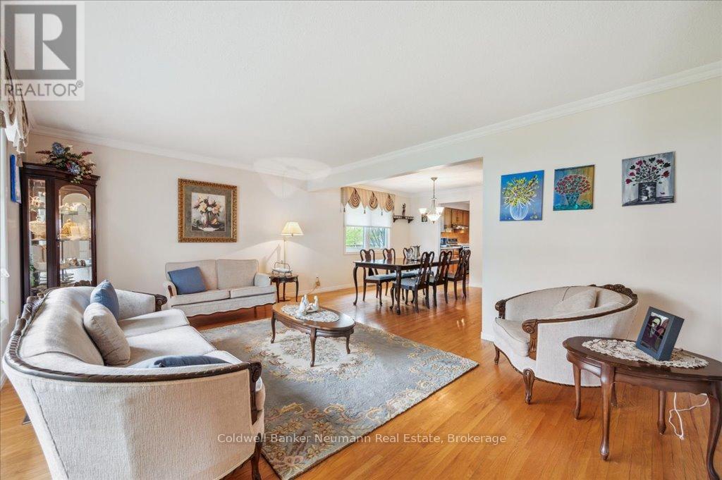 Property at 17 BRAZOLOT DRIVE image 5