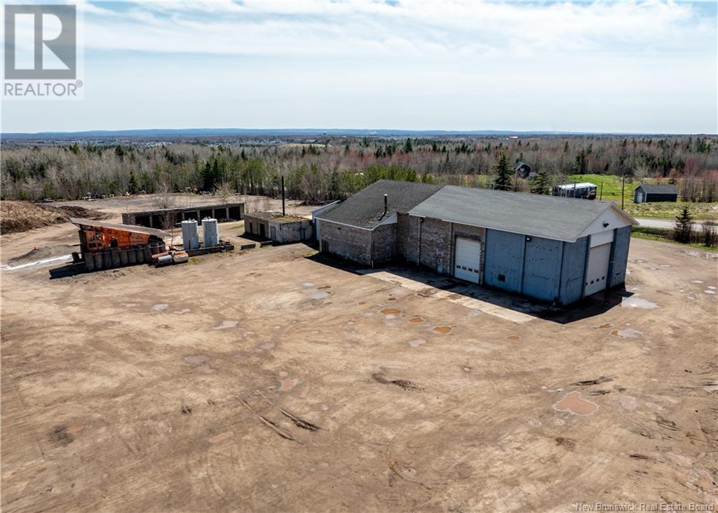 815 Gorge Road, Moncton, New Brunswick  E1G 3H6 - Photo 4 - NB117694