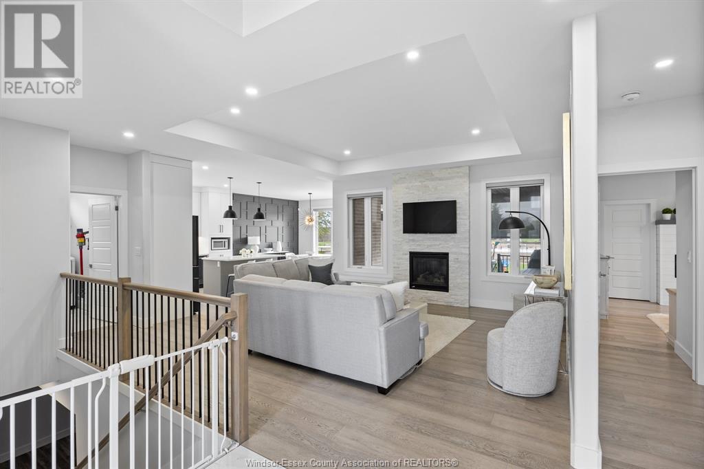 Property at 77 OLIVE DRIVE image 4