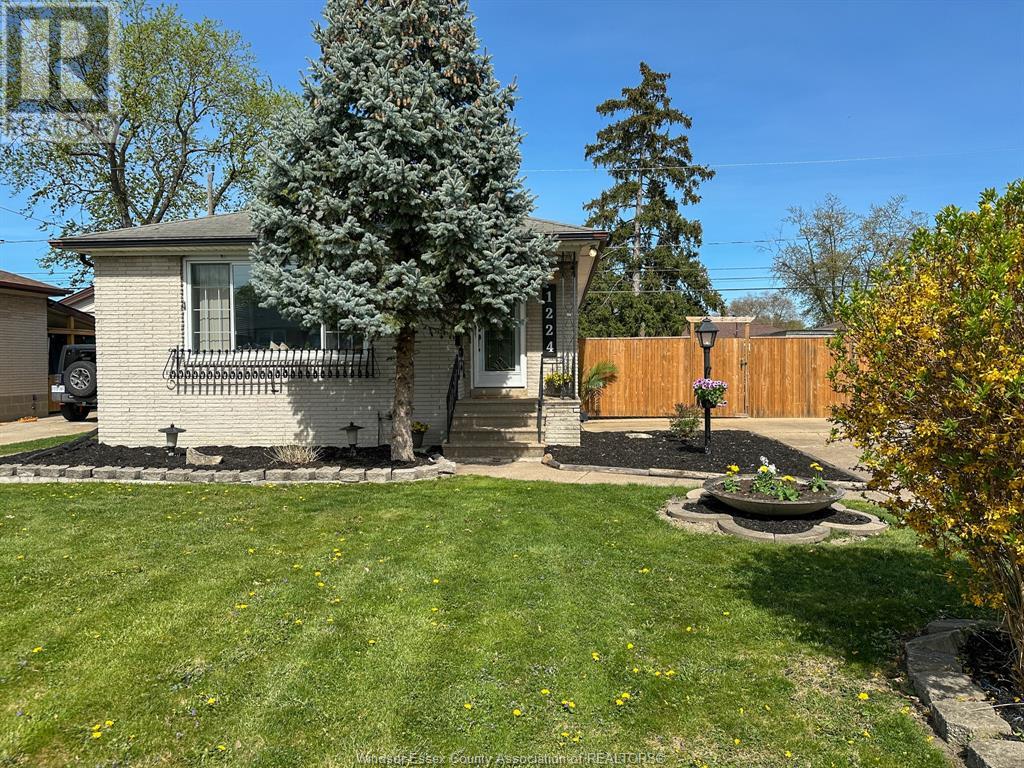 1224 Virginia, Windsor, Ontario  N8S 2Z2 - Photo 2 - 25011394
