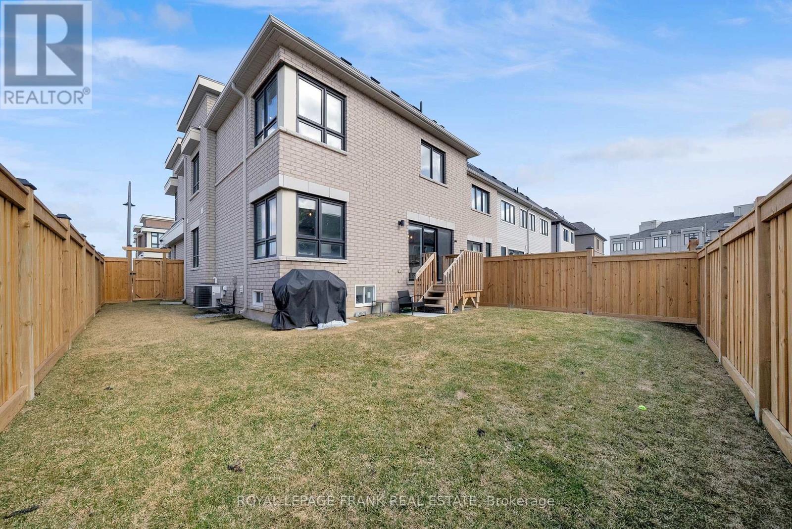 48 Caspian Square, Clarington, Ontario  L1C 7G3 - Photo 31 - E12129677