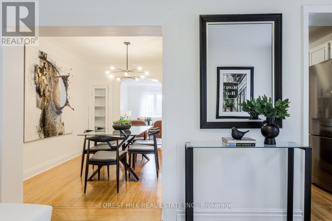32 Randolph Road, Toronto, Ontario  M4G 3R7 - Photo 12 - C12129665