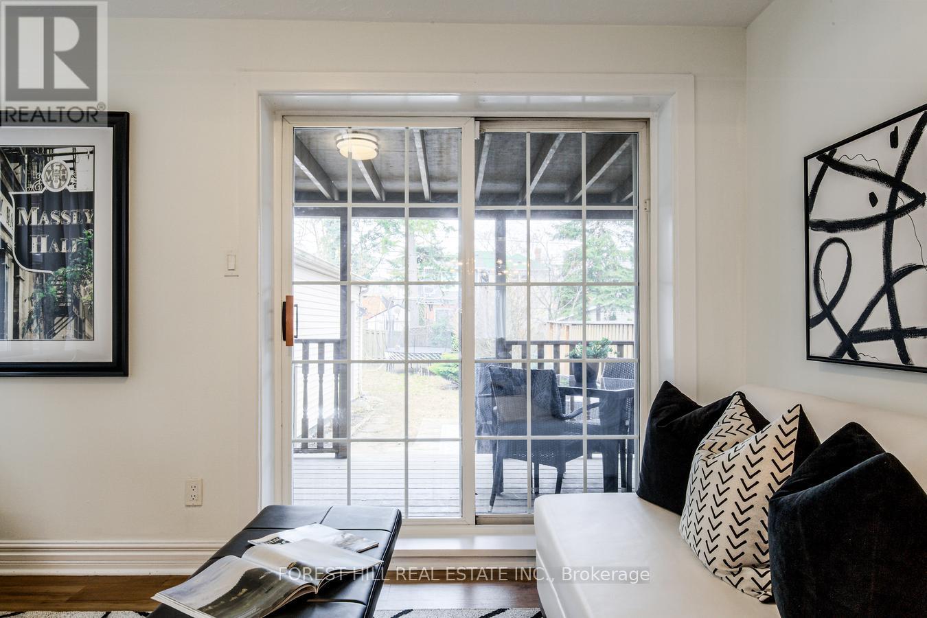 32 Randolph Road, Toronto, Ontario  M4G 3R7 - Photo 16 - C12129665