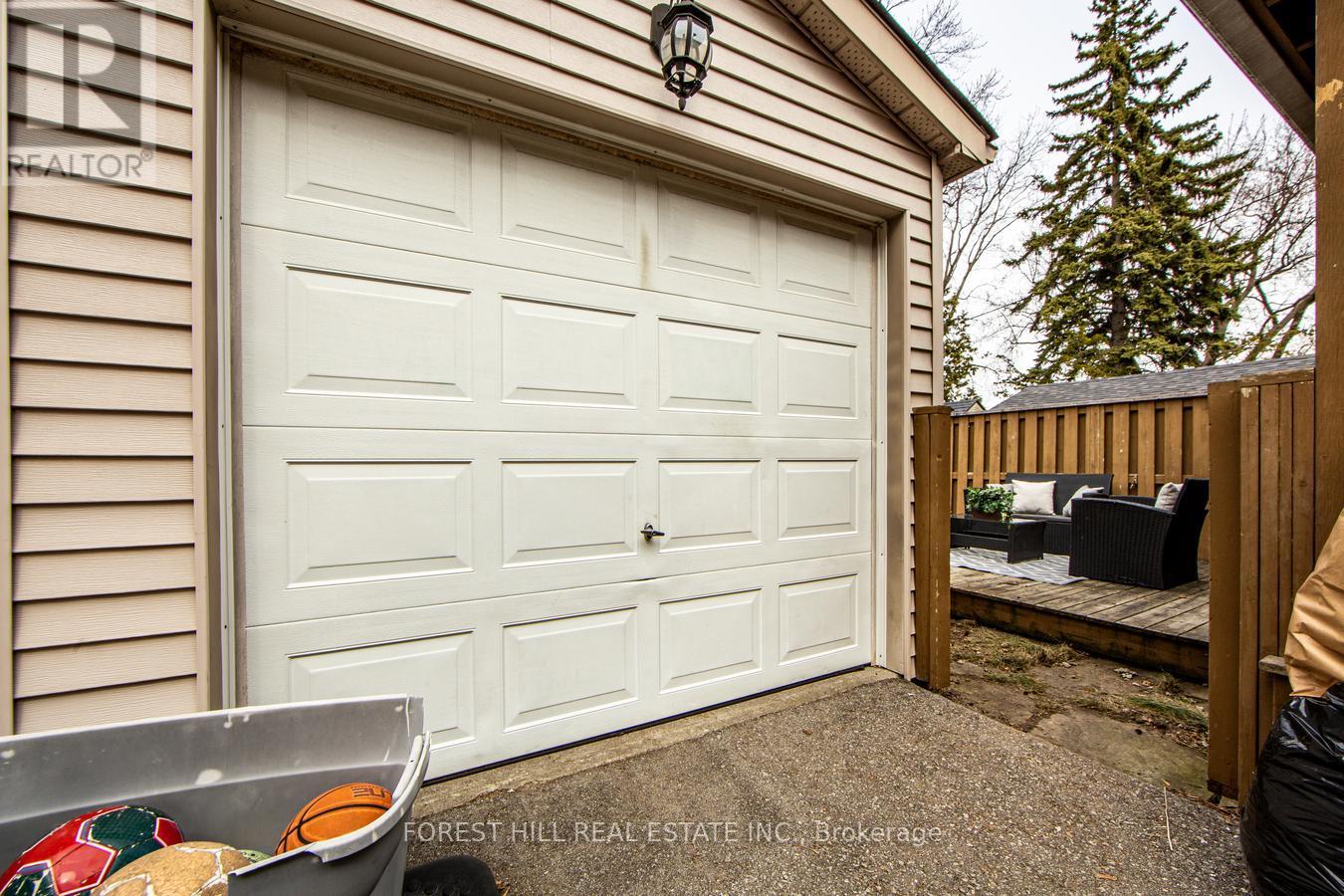 32 Randolph Road, Toronto, Ontario  M4G 3R7 - Photo 38 - C12129665