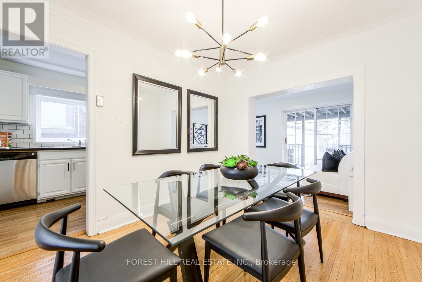 32 Randolph Road, Toronto, Ontario  M4G 3R7 - Photo 9 - C12129665