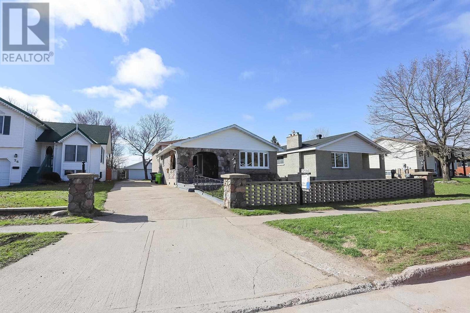 28 Robin ST, Sault Ste. Marie, Ontario