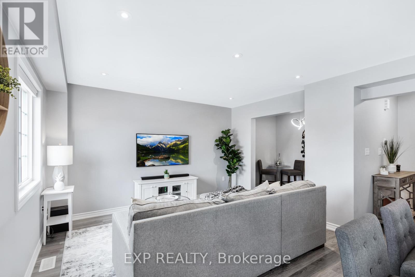 11 Kodiak Terrace, Barrie, Ontario  L9J 0J4 - Photo 13 - S12129663
