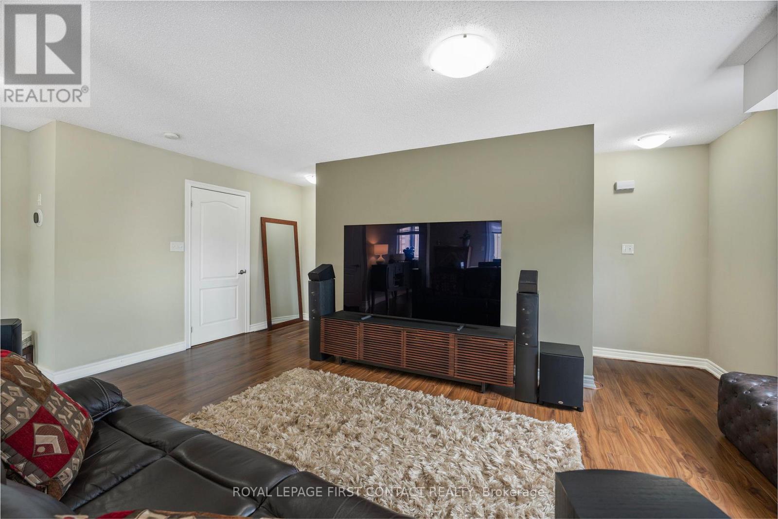 Property at 7 - 408 VETERANS DRIVE image 5