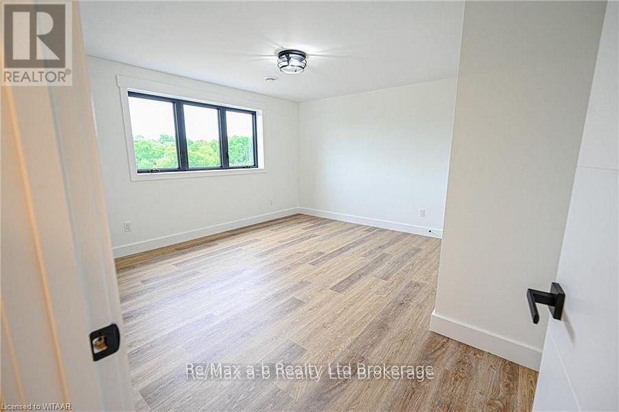 54 Herb Street, Norwich, Ontario  N0J 1P0 - Photo 28 - X12075006
