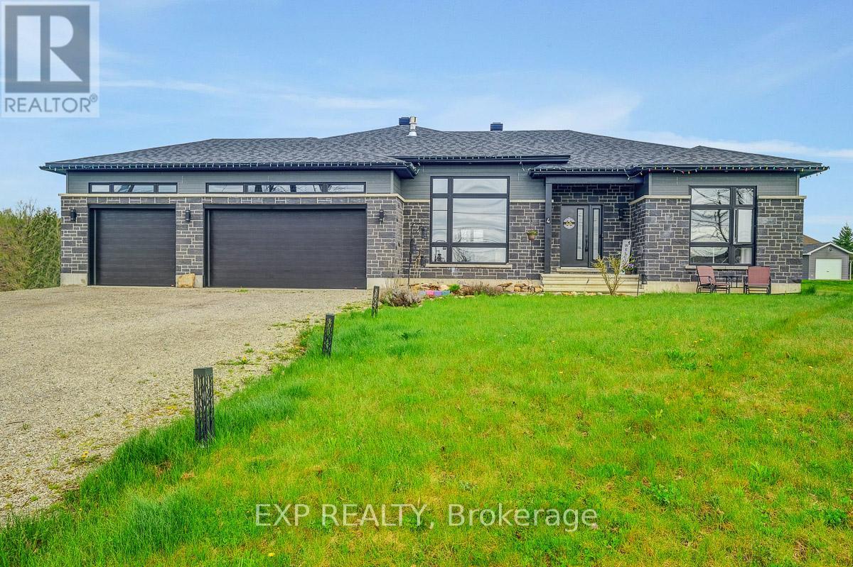 4 Tracy Lane, Rideau Lakes, Ontario  K7A 4S5 - Photo 1 - X12081789