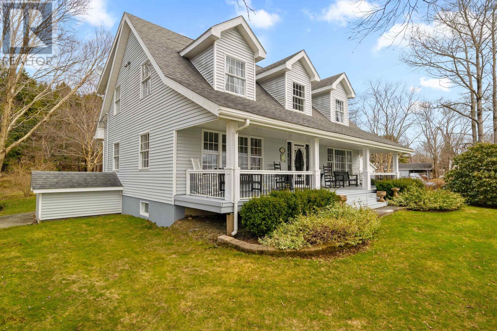 Property at 10 Millside Drive image 1