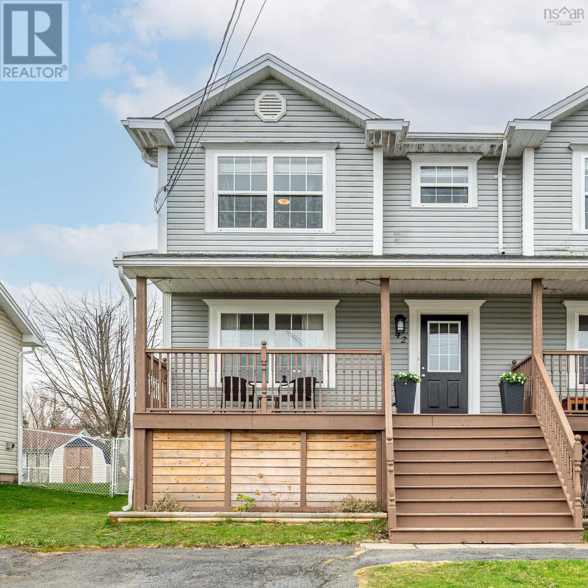Property at 42 Batten cres. image 1