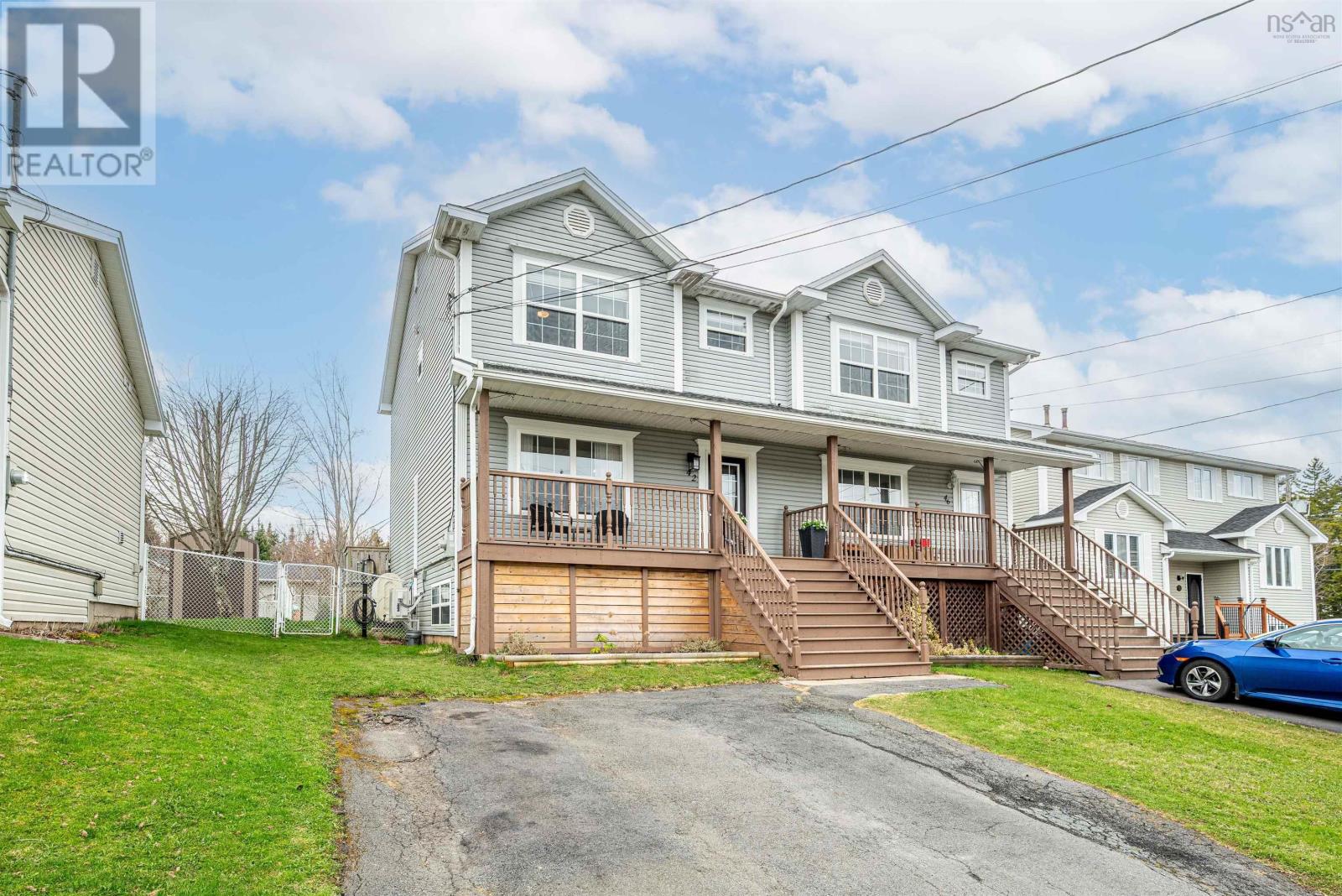 Property at 42 Batten cres. image 3