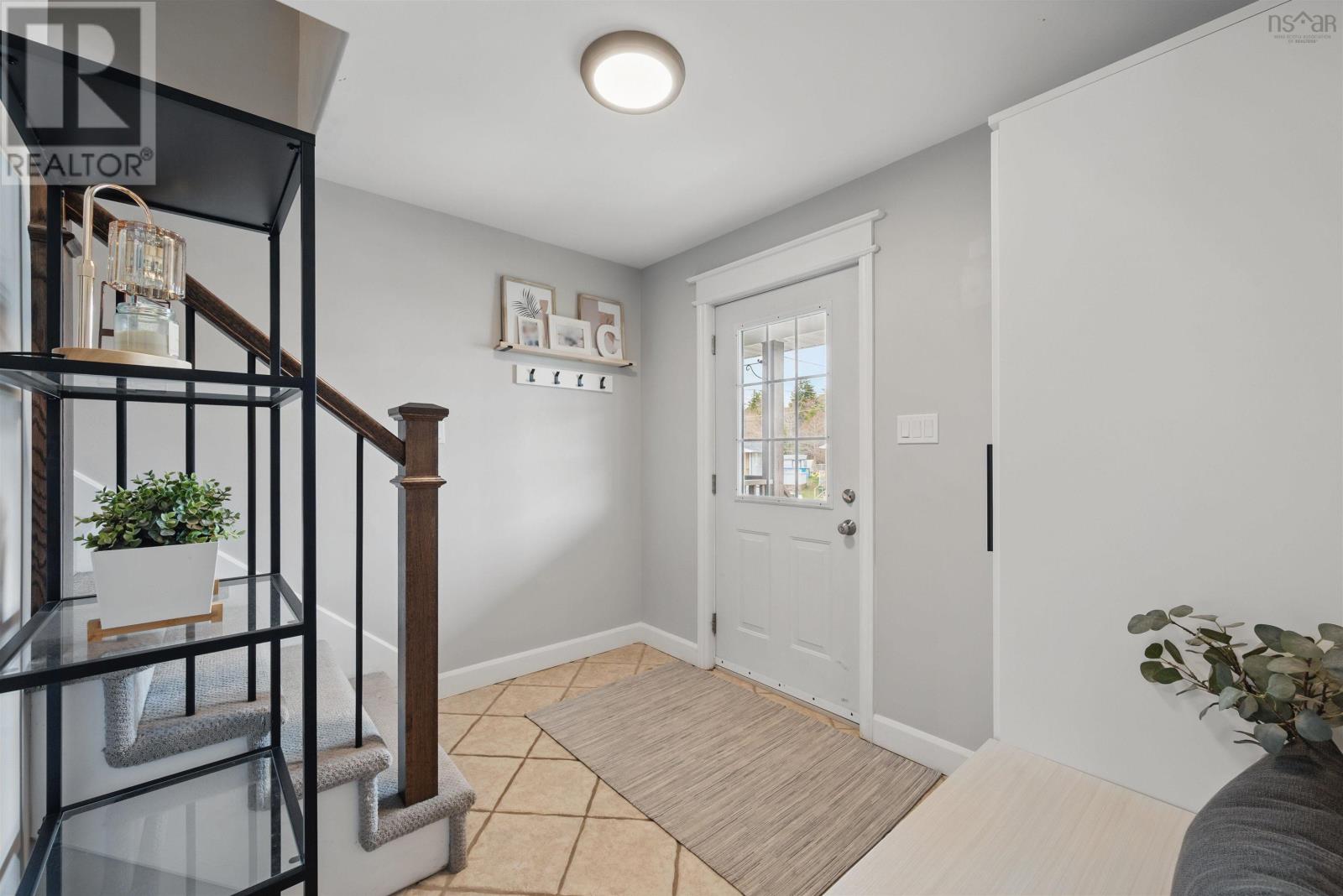 Property at 42 Batten cres. image 5