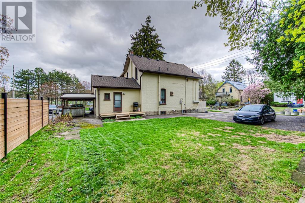 Property at 126 DAVID Street image 5