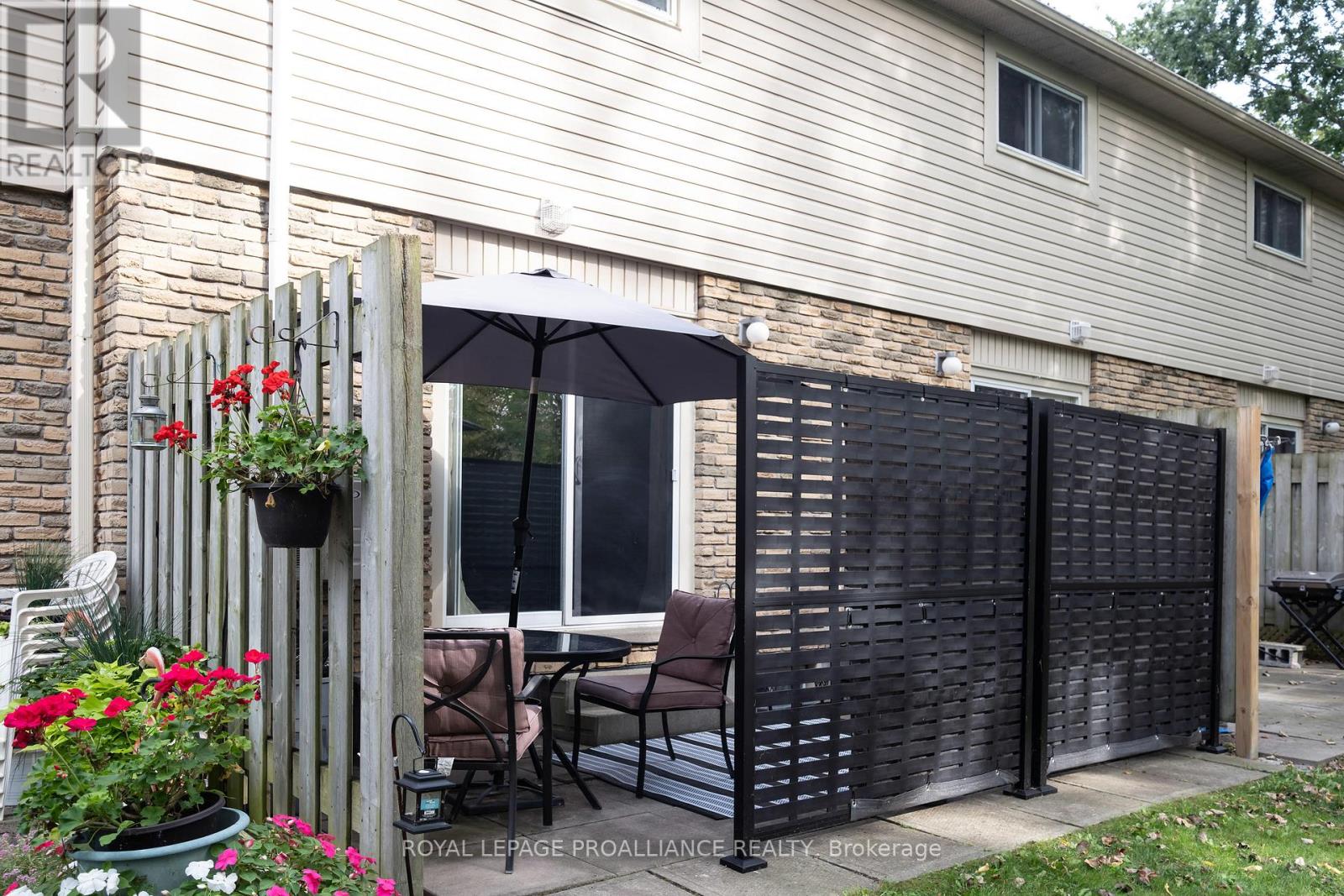 16 - 161 Bay Street, Quinte West, Ontario  K8V 1H9 - Photo 20 - X12129867
