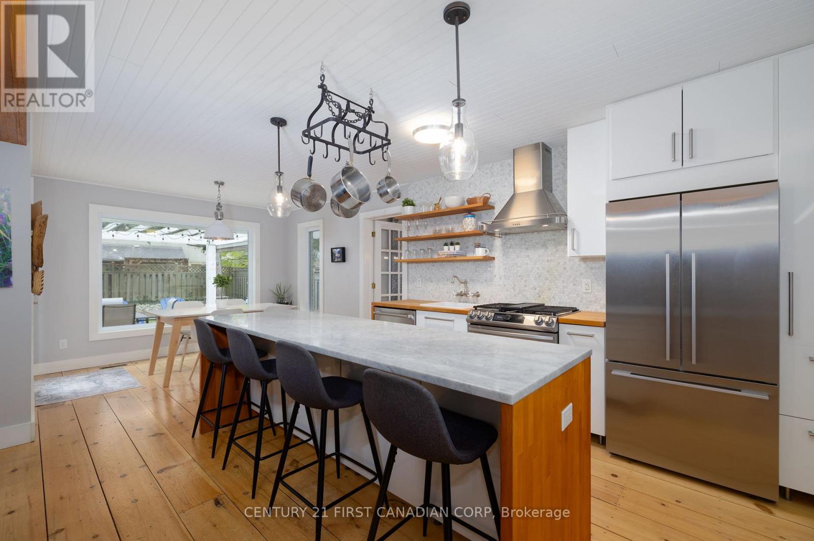 311 Ambleside Drive, London North, Ontario  N6G 4V8 - Photo 9 - X12129746