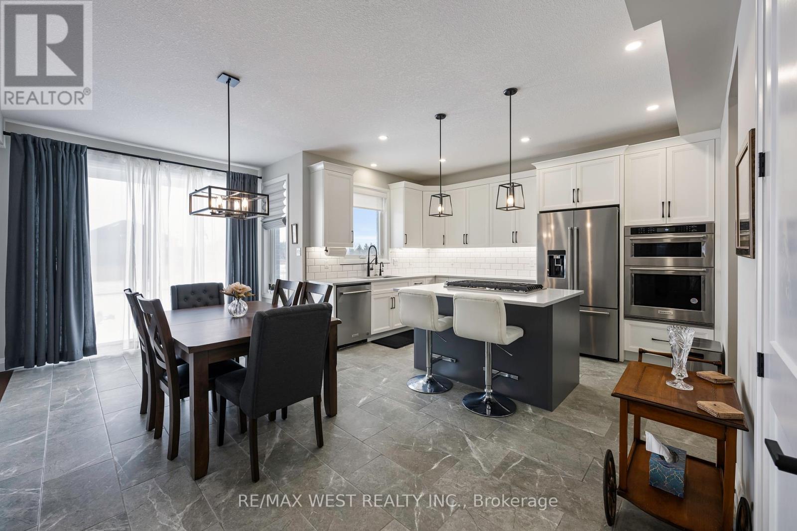 1 Grundy Crescent, East Luther Grand Valley, Ontario  L9W 7S7 - Photo 2 - X12052016