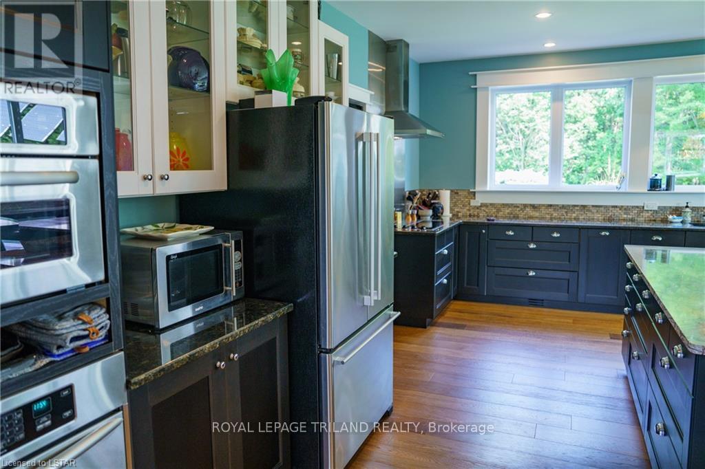 4118 Thomas Road, Central Elgin, Ontario  N5L 1J2 - Photo 15 - X12129881