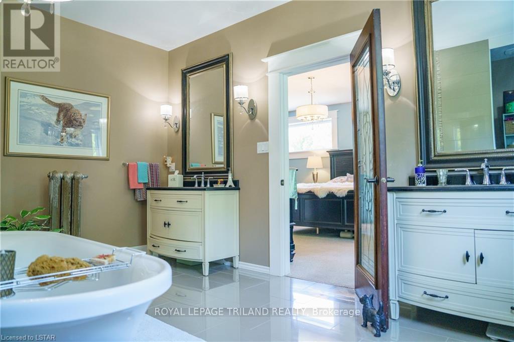 4118 Thomas Road, Central Elgin, Ontario  N5L 1J2 - Photo 17 - X12129881