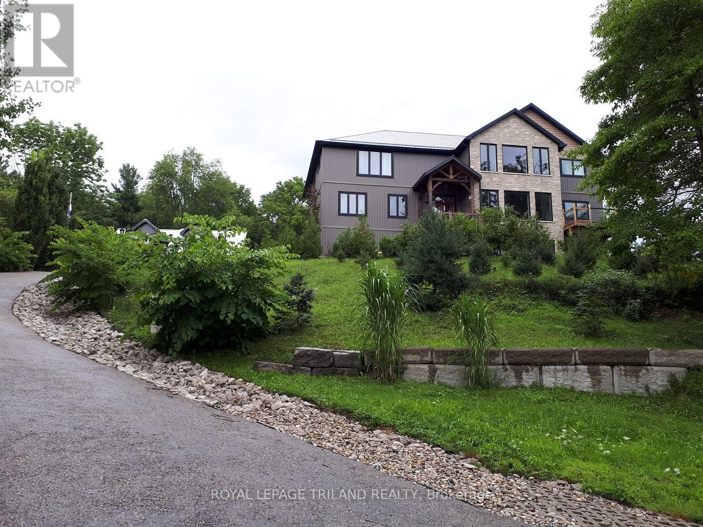 4118 Thomas Road, Central Elgin, Ontario  N5L 1J2 - Photo 2 - X12129881