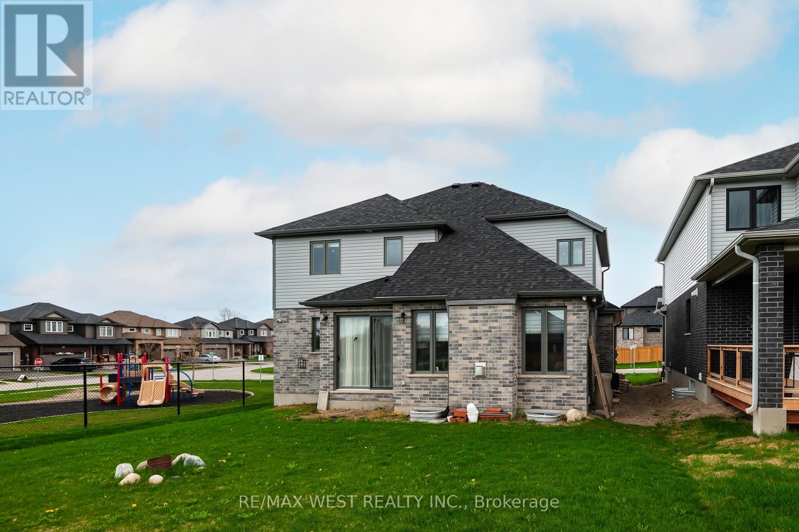 1 Grundy Crescent, East Luther Grand Valley, Ontario  L9W 7S7 - Photo 12 - X12052016
