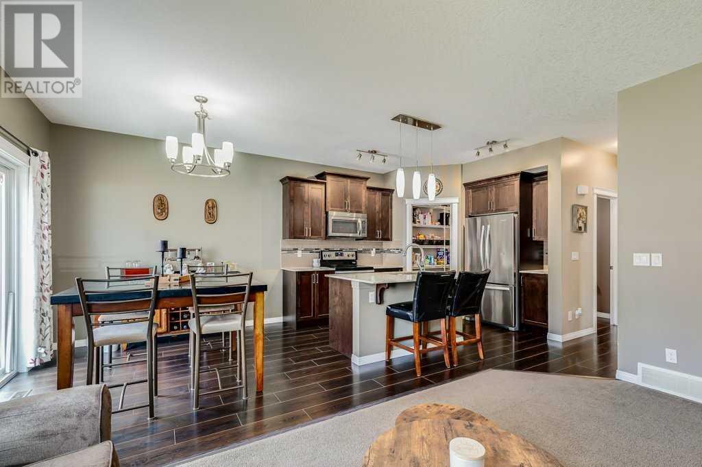 224 Kingsbury Close Se, Airdrie, Alberta  T4A 0R3 - Photo 4 - A2217755
