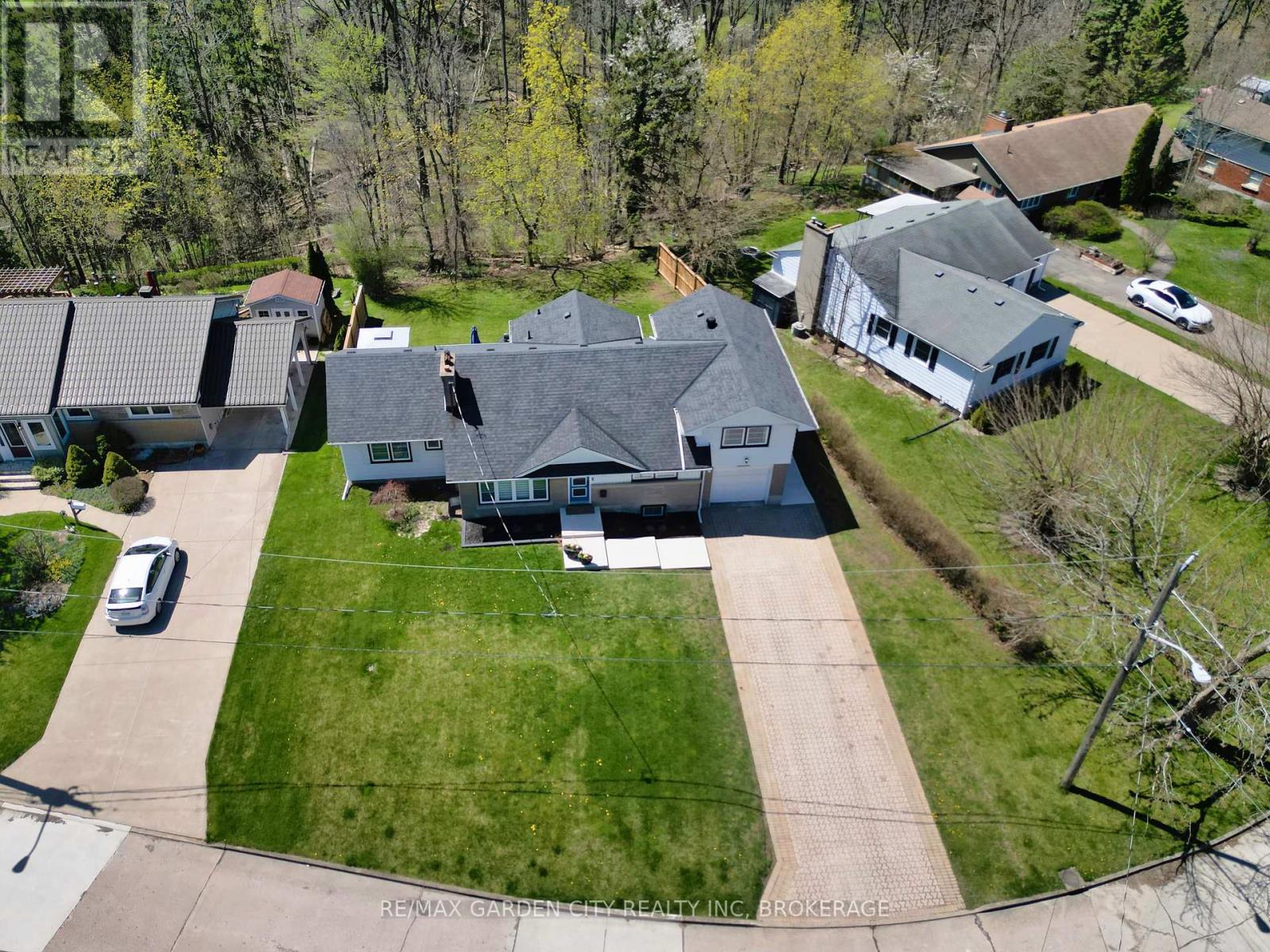 Property at 14 ELMRIDGE DRIVE image 1