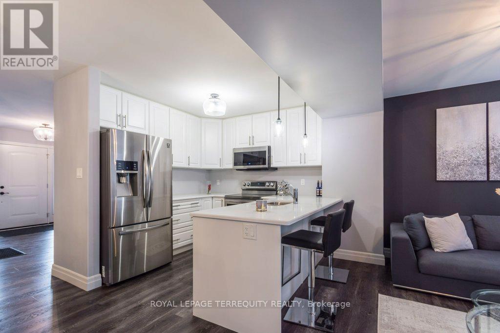 12 Cedar Park Crescent, Quinte West, Ontario  K8V 0J2 - Photo 4 - X12119418