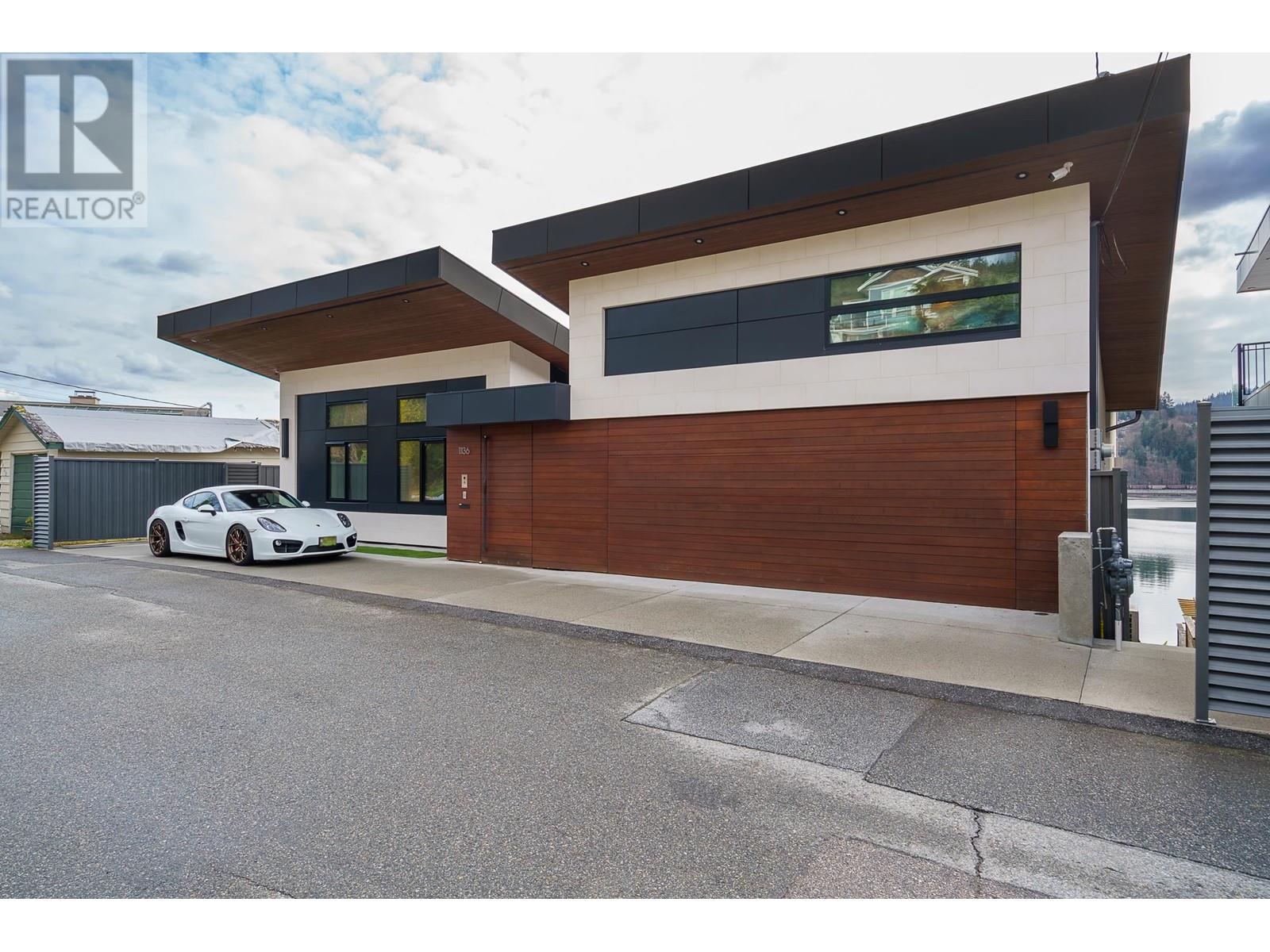 1136 Alderside Road, Port Moody, British Columbia  V3H 3A6 - Photo 2 - R2980761