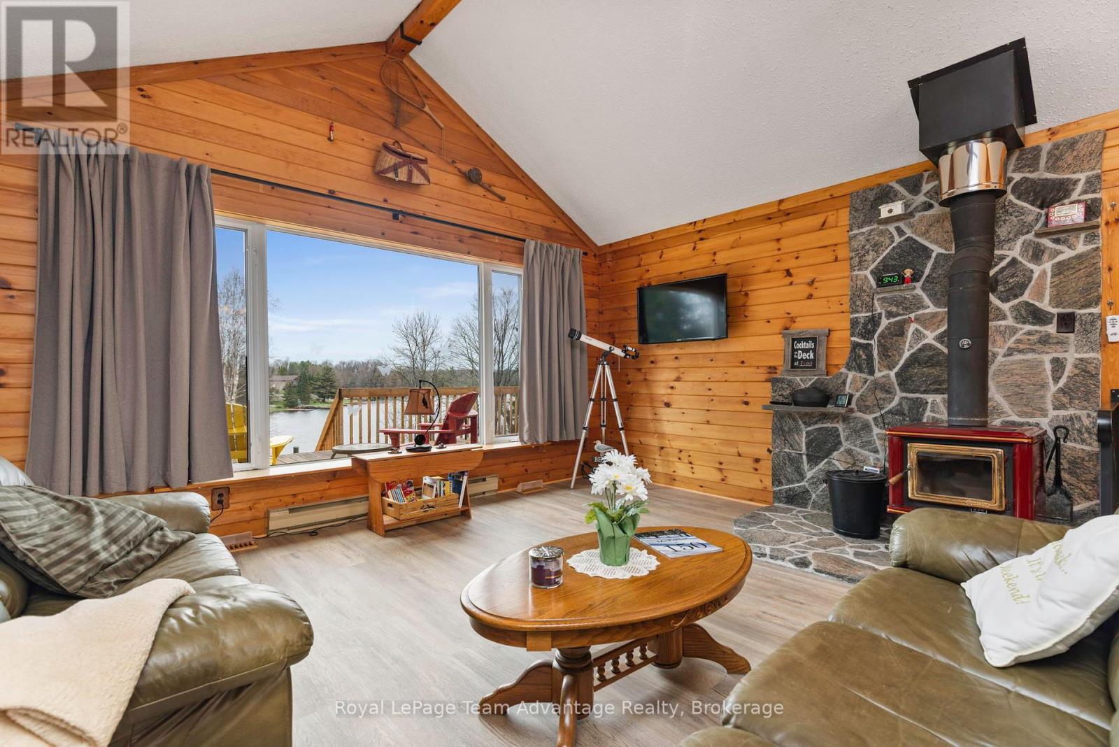 88 Stoney Road, Mckellar, Ontario  P0G 1C0 - Photo 3 - X12129894