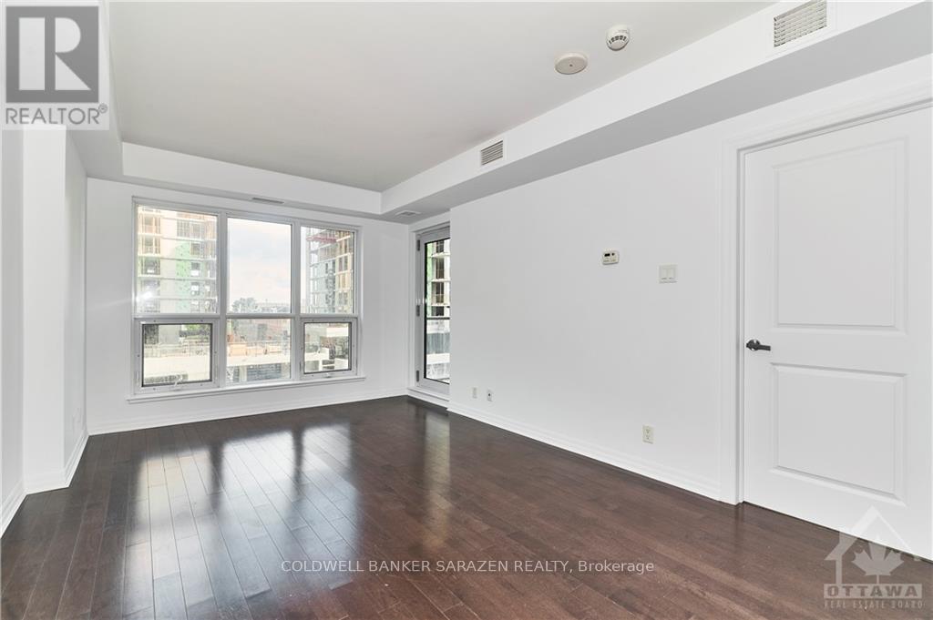 1005 - 242 Rideau Street, Ottawa, Ontario  K1N 0B7 - Photo 12 - X12129928