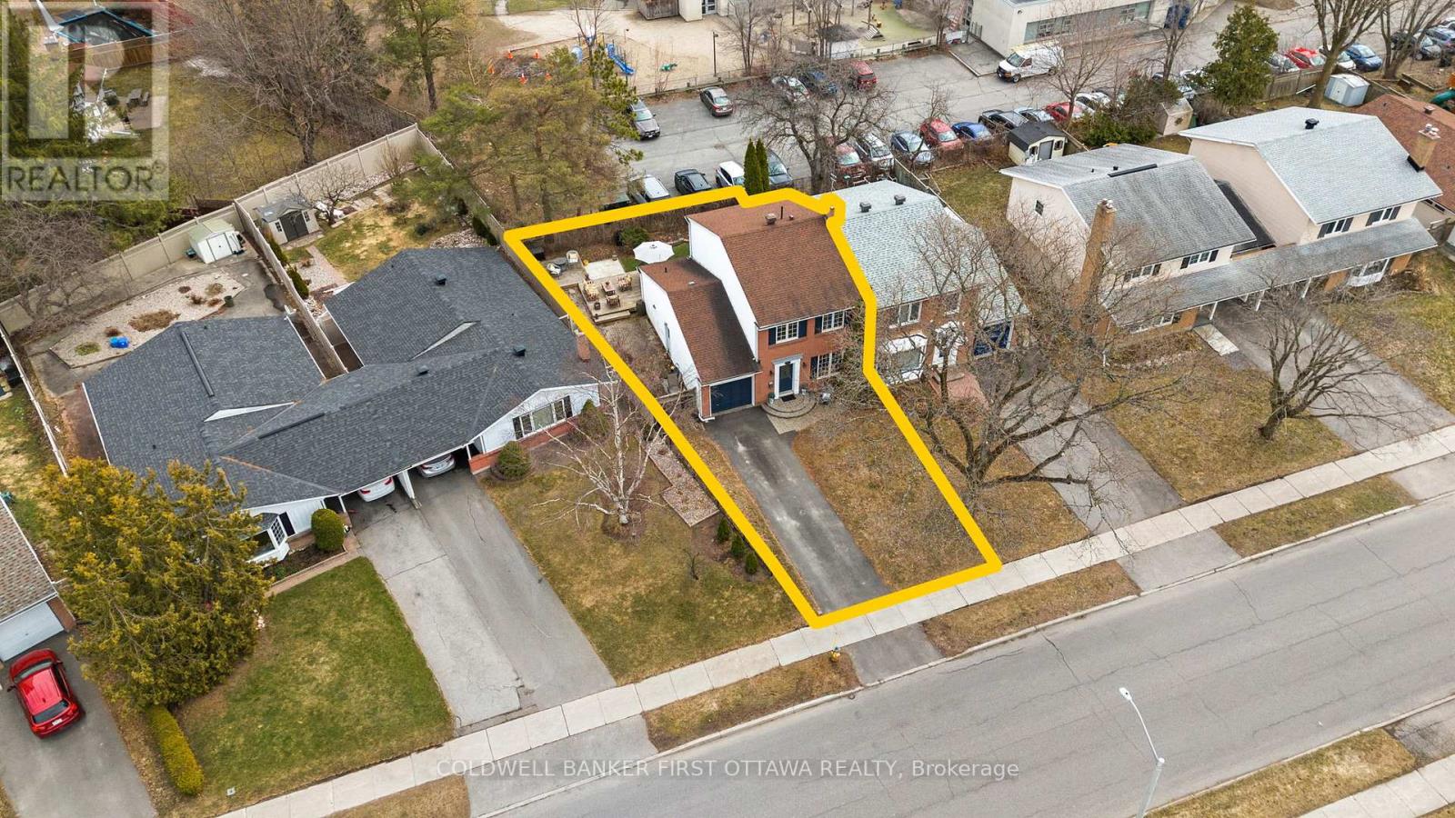 823 Eastvale Drive, Ottawa, Ontario  K1J 6Z9 - Photo 30 - X12129991