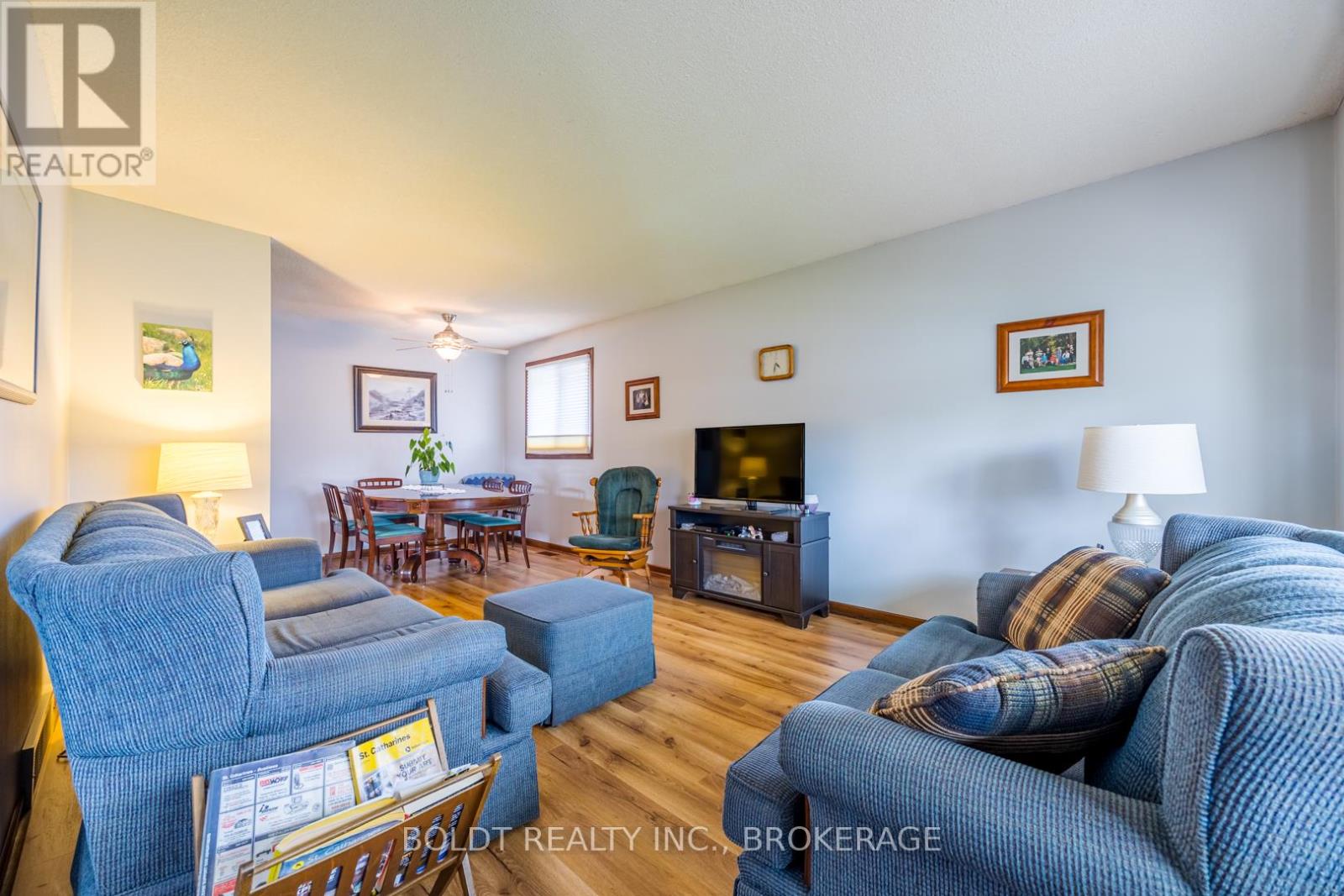 49 Rochelle Drive N, St. Catharines, Ontario  L2M 6Y6 - Photo 13 - X12129752