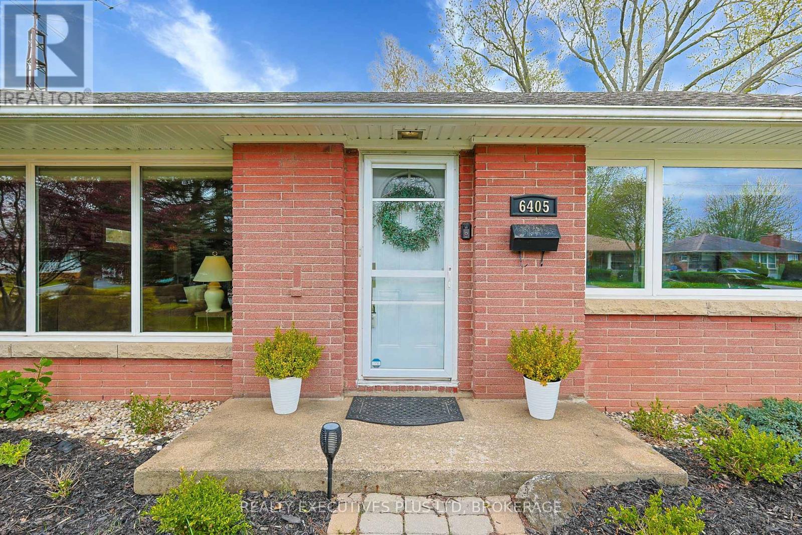Property at 6405 ATLEE STREET image 4
