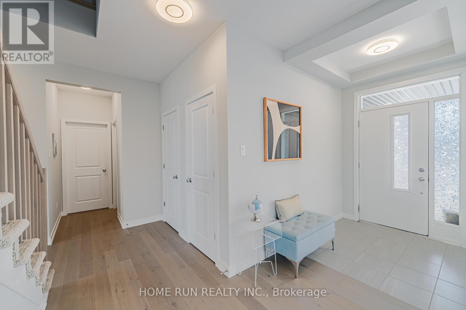 408 Gidran Circle, Ottawa, Ontario  K2V 0P5 - Photo 5 - X12066430