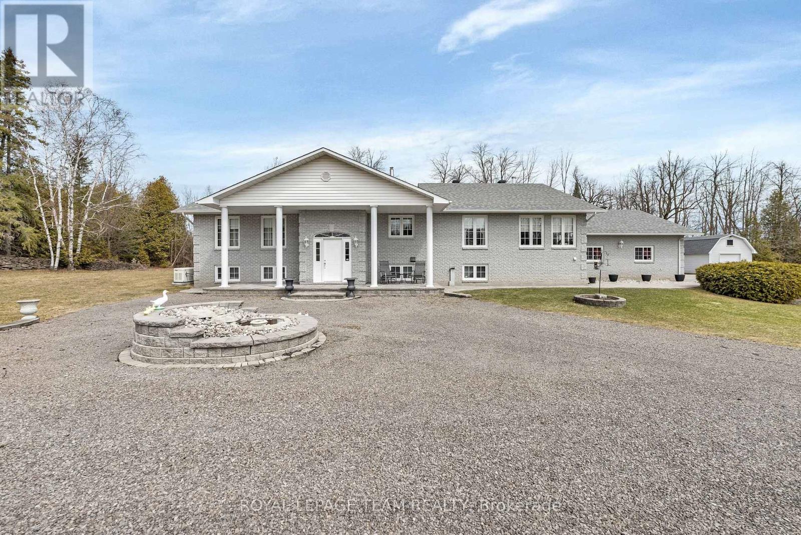 Property at 1961 MANOTICK STATION ROAD image 1