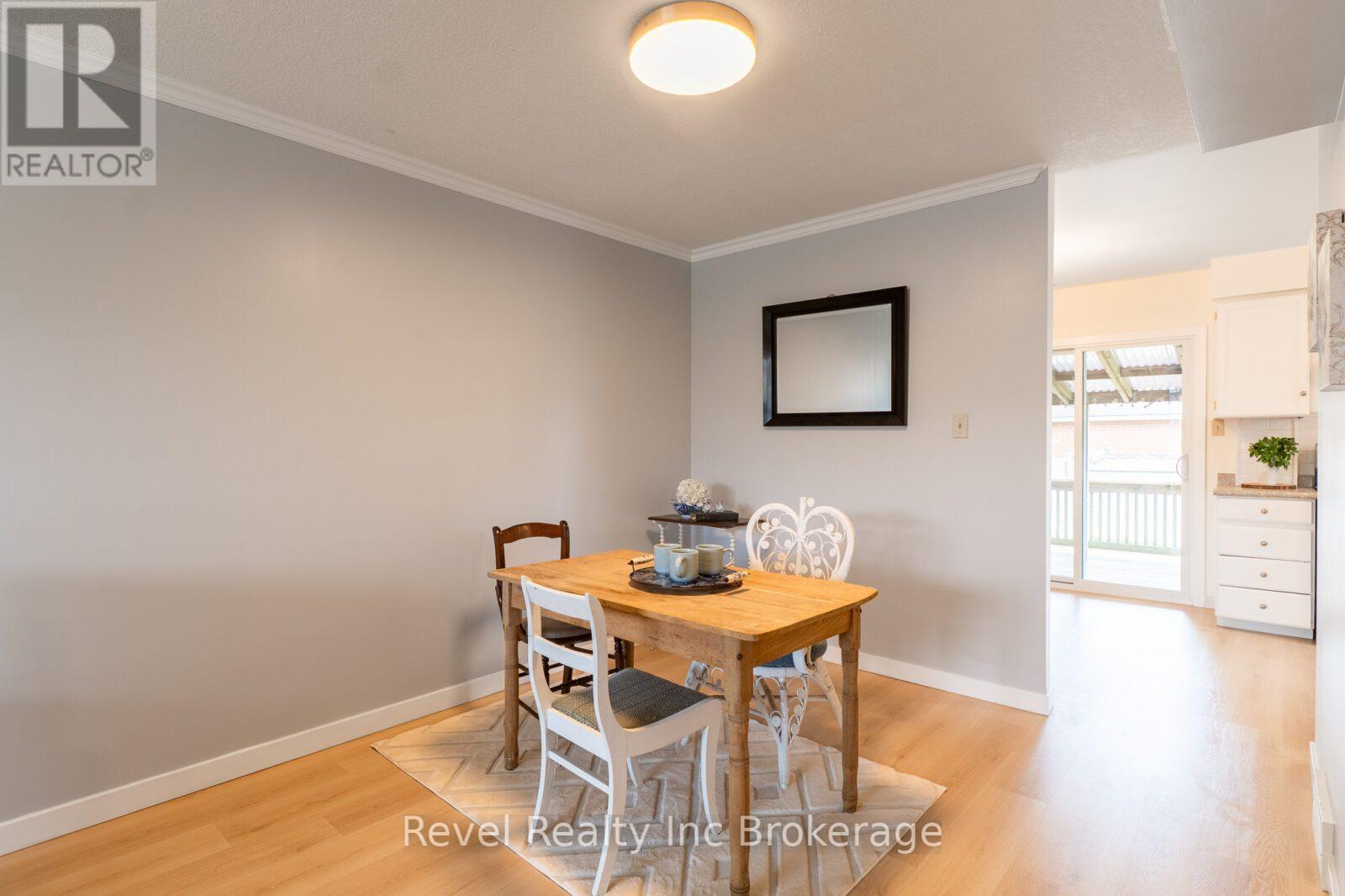 3 Cardinal Drive, Woodstock, Ontario  N4T 1J3 - Photo 9 - X12129834