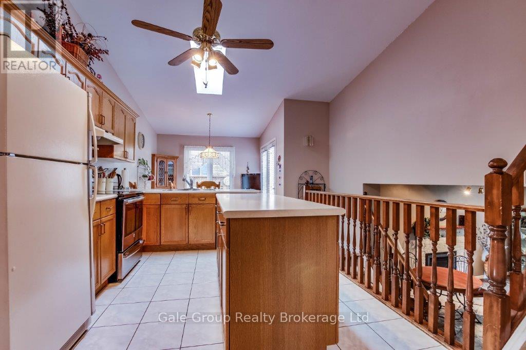 39 Yarmouth Drive, London East, Ontario  N5V 4T8 - Photo 10 - X12129849