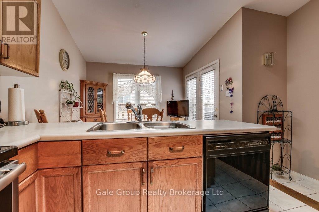 39 Yarmouth Drive, London East, Ontario  N5V 4T8 - Photo 13 - X12129849
