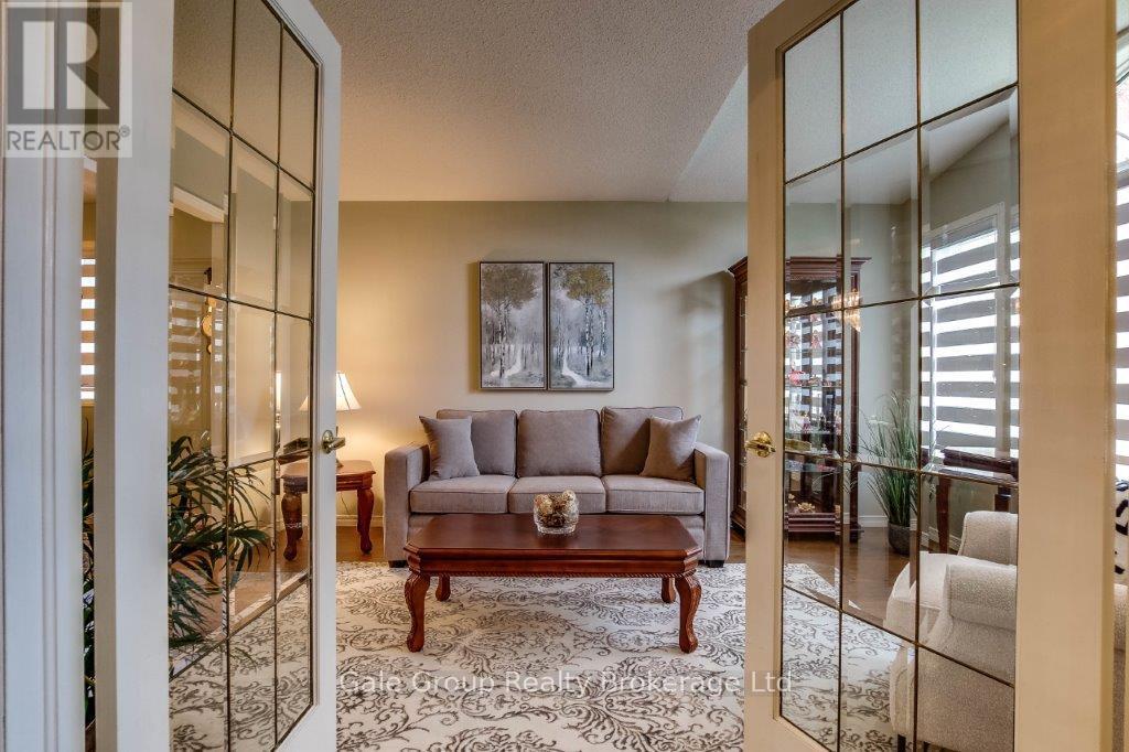 39 Yarmouth Drive, London East, Ontario  N5V 4T8 - Photo 4 - X12129849