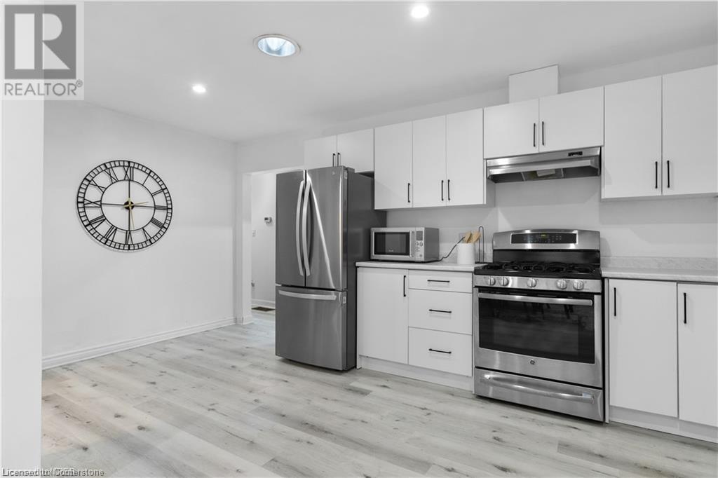 376 Philip Place Unit# B, Ancaster, Ontario  L9G 3G8 - Photo 17 - 40720913