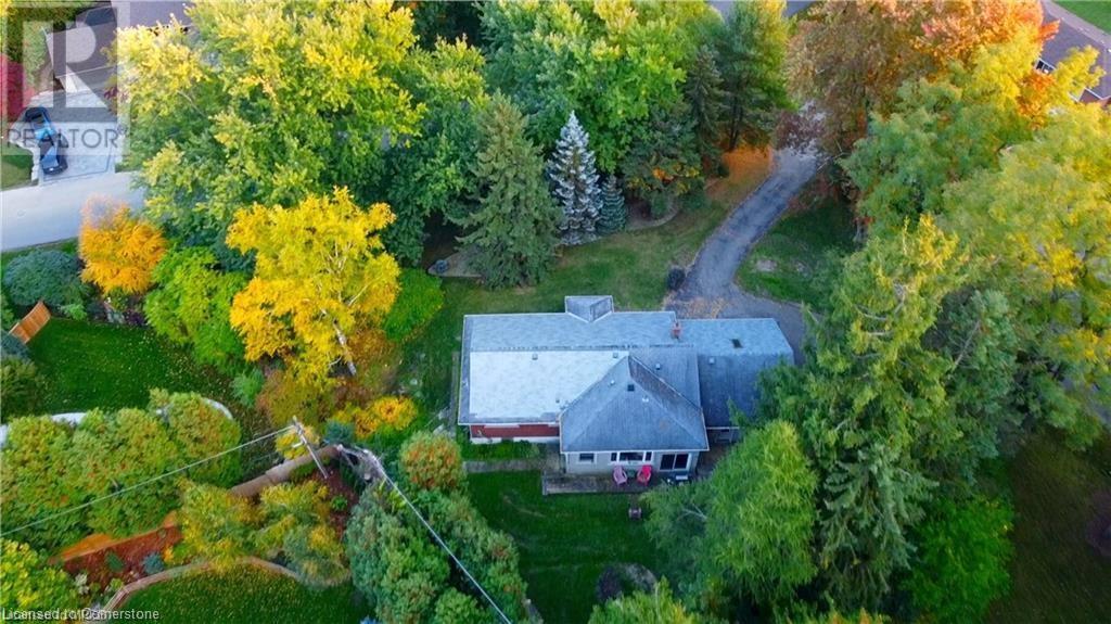 376 PHILIP Place Unit# B, Ancaster, Ontario